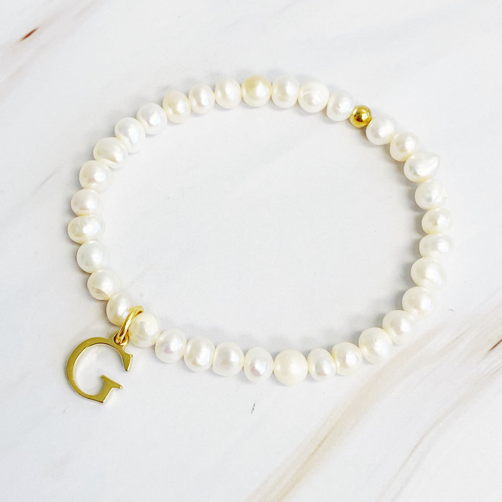 Freshwater Pearl Initial Charm Bracelet for Women – 18k Gold-Plated Letter Charm, Gift for Her