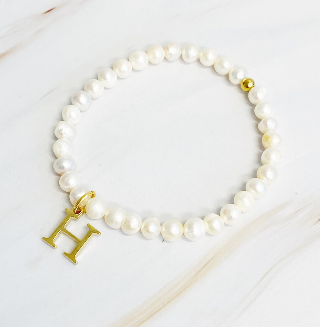 Freshwater Pearl Initial Charm Bracelet for Women – 18k Gold-Plated Letter Charm, Gift for Her